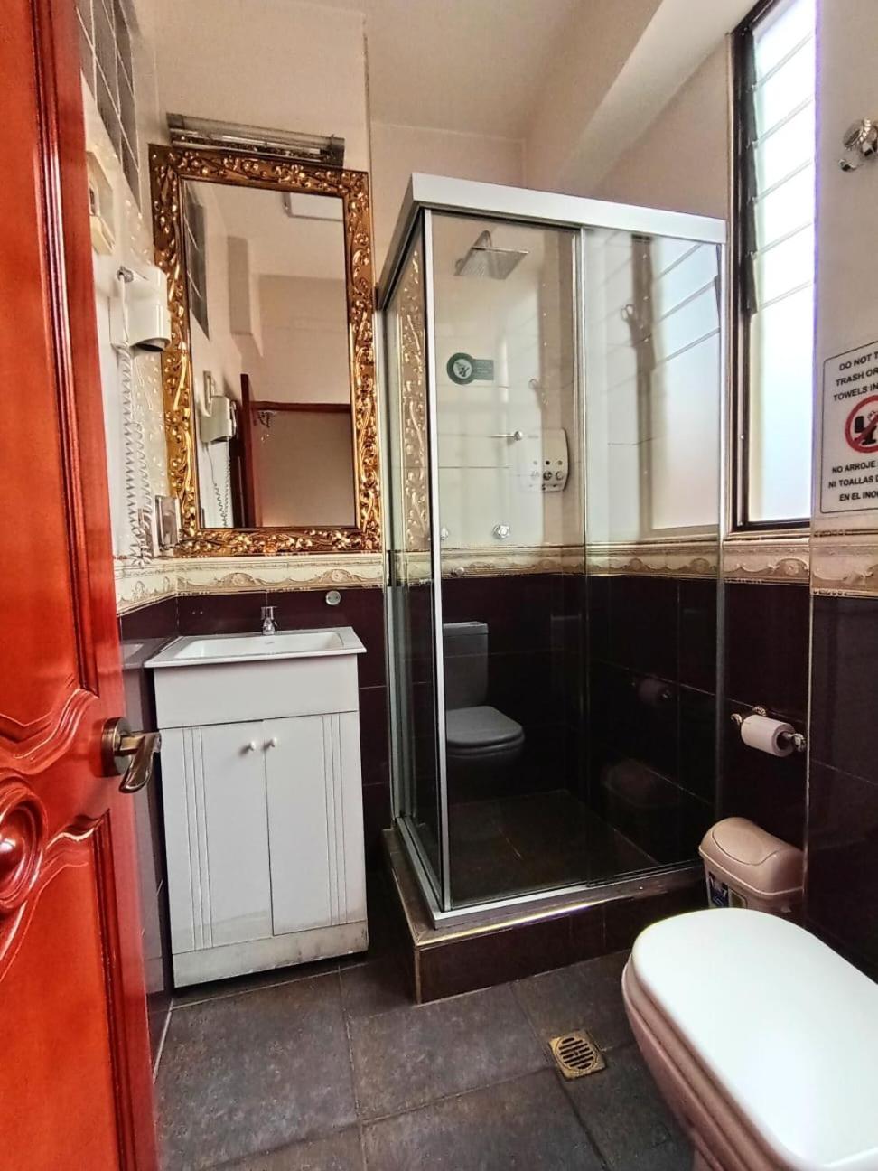 Hostal Terrabella Srl ลาปาซ ภายนอก รูปภาพ
