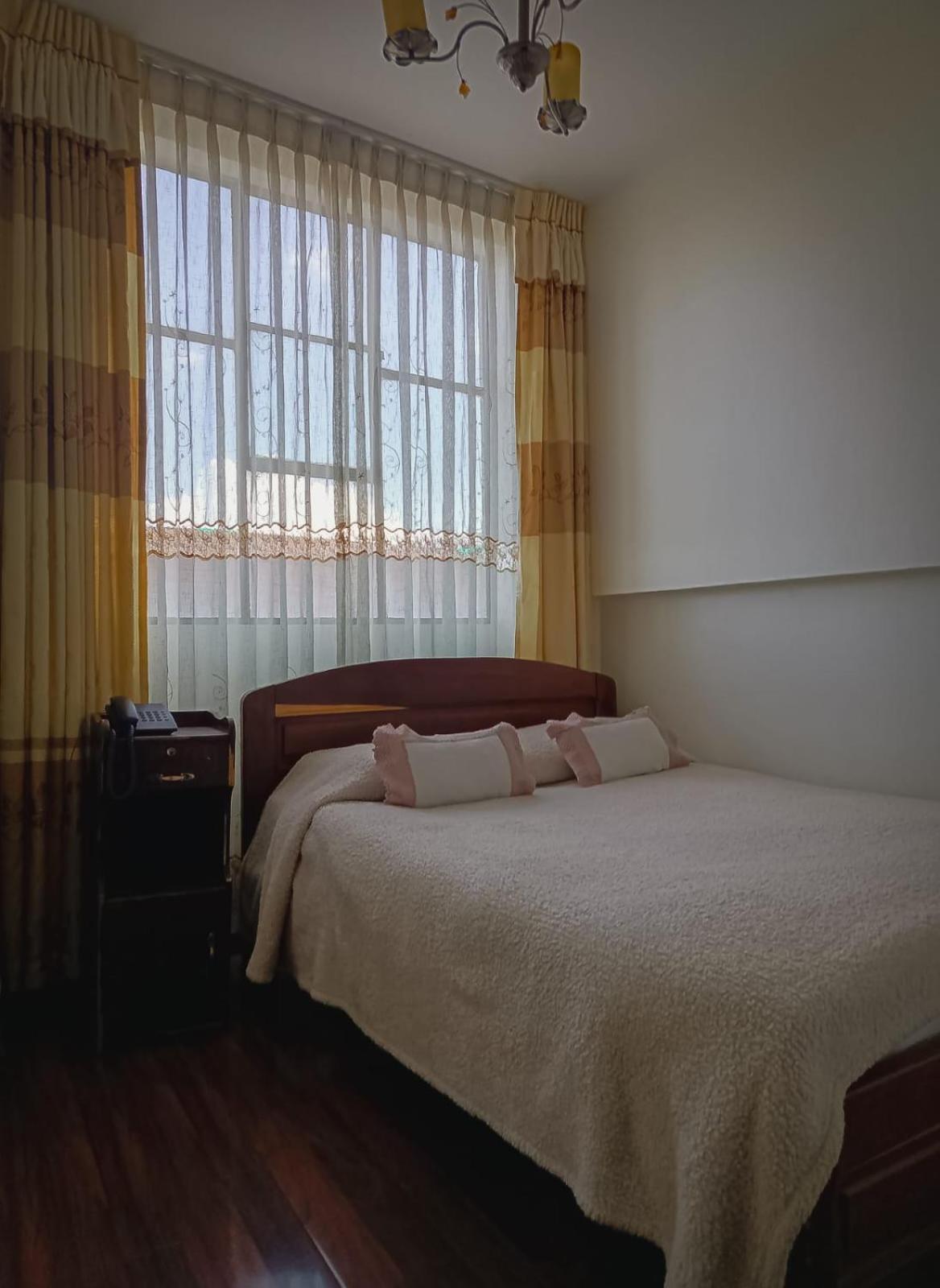 Hostal Terrabella Srl ลาปาซ ภายนอก รูปภาพ